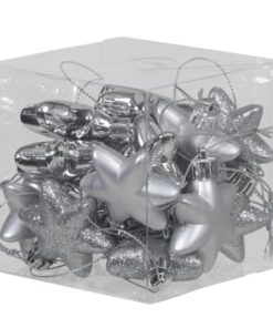 boks med 18 stk. små sølv plastik stjerner til jul og bordpynt med forskellige overflader