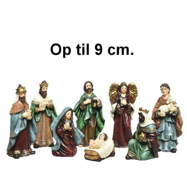 krybbespil med 8 flotte religiøse figurer op til 9 cm.