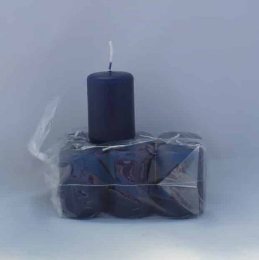 kleine blaue Kerze 4 x 6 Zentimeter im Beutel mit 6 Stück