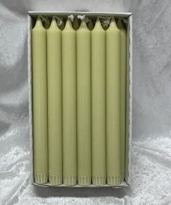 pakke med 18 styk i lys grøn kronelys 25 centimeter i 100% ren stearin til lysestager
