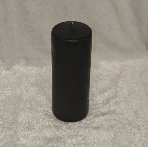 Blocklicht, schwarze Kerze Größe 7 x 18 Zentimeter mit vielen Brennstunden