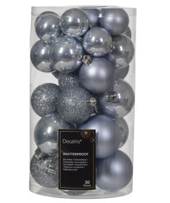 Box mit 30 einfarbigen Weihnachtskugeln mit drei verschiedenen Oberflächen in sanftem Blau