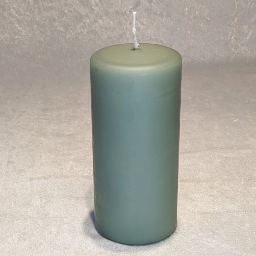 Staubgrüne Blocklichtkerze 6,8 x 15 Zentimeter, geeignet für Dekorationen und Partys